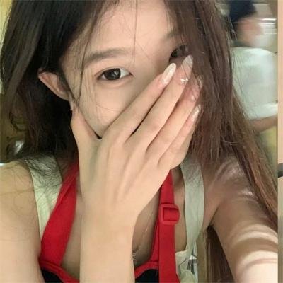 伴娘先拜堂